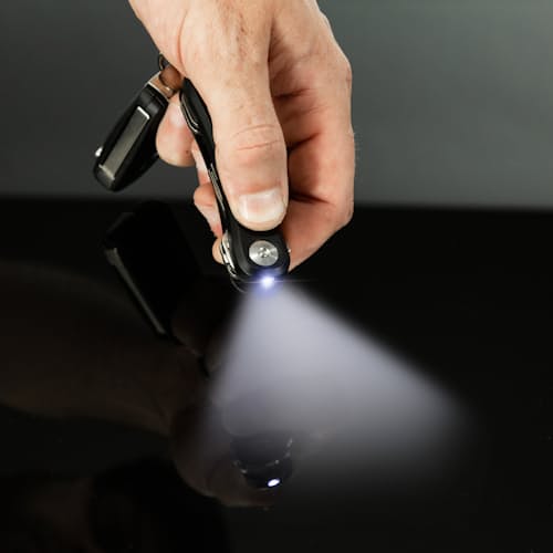 laydown image of KeySmart Pro w/ Tile Smart Location