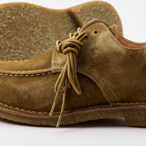 laydown detail image of Carflex Moc Toe Derby