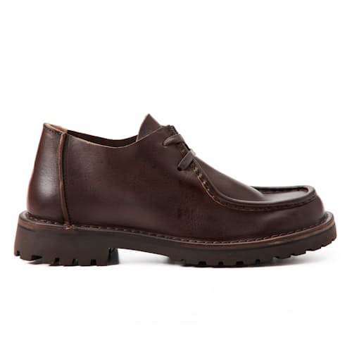 laydown image of Beenflex Moc Toe Oxford