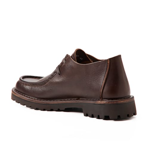 laydown image of Beenflex Moc Toe Oxford
