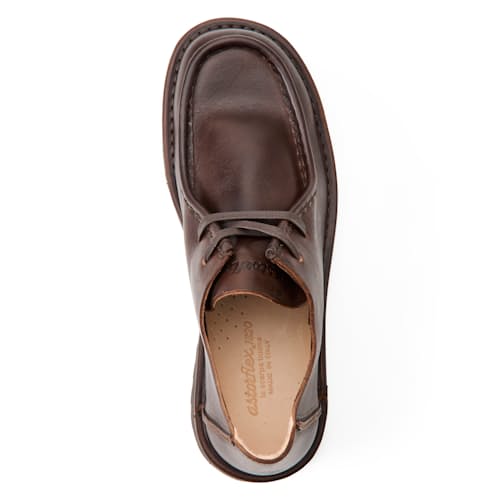 laydown image of Beenflex Moc Toe Oxford