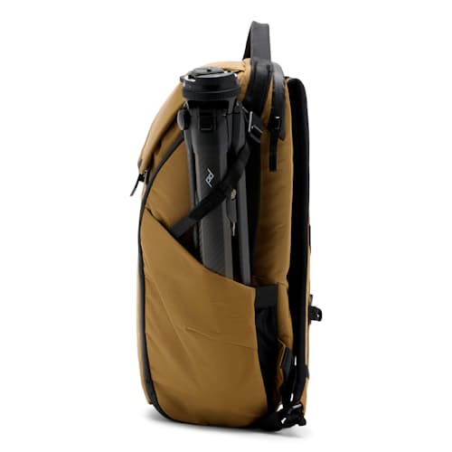 laydown image of Everyday Backpack - 20L