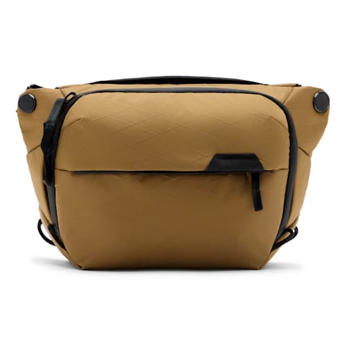 laydown image of Everyday Sling - 3L