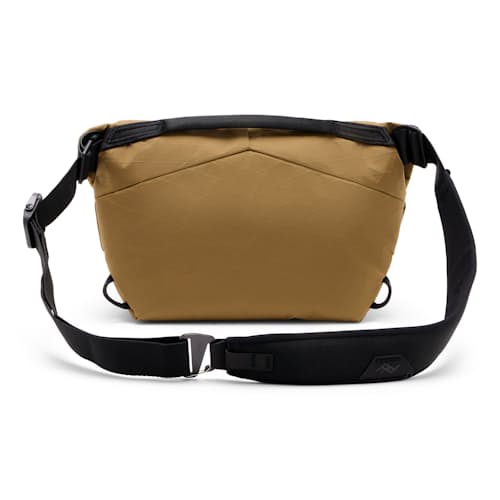 laydown image of Everyday Sling - 3L