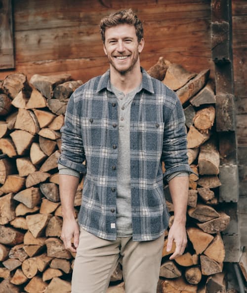 lifestyle image of Pacifica Stretch Twill Shirt