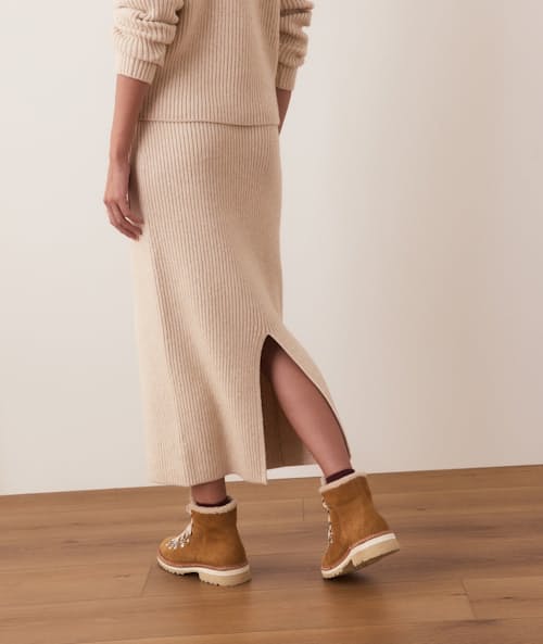 on model image of Women's Isla Knit Sweater Skirt