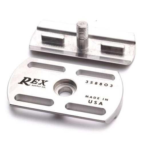 laydown image of Envoy Stainless Steel Safety Razor