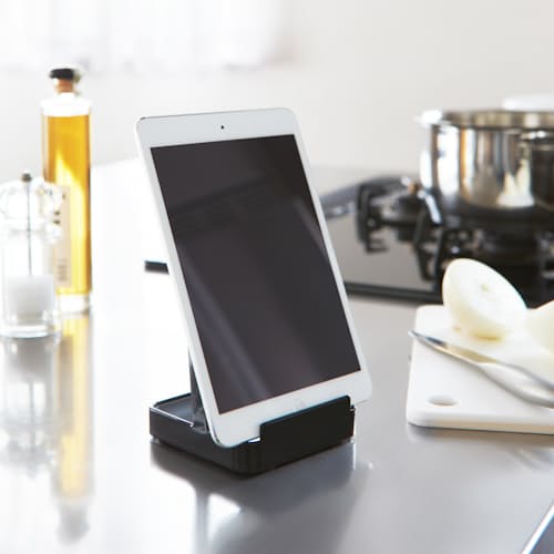 lifestyle image of Lid & Ladle Stand