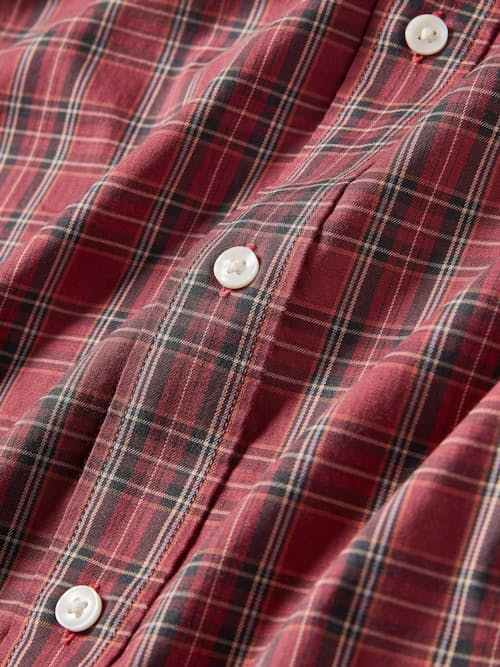 laydown detail image of Movement Shirt