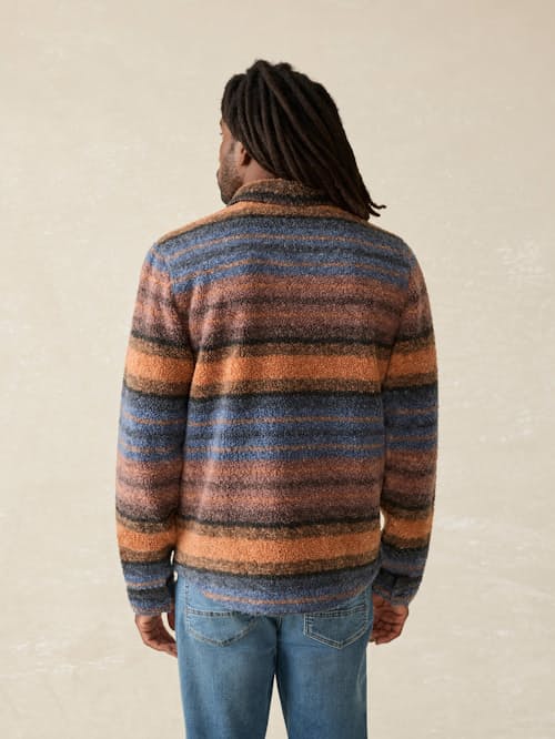 lifestyle image of Range Fleece Shirt Jacket