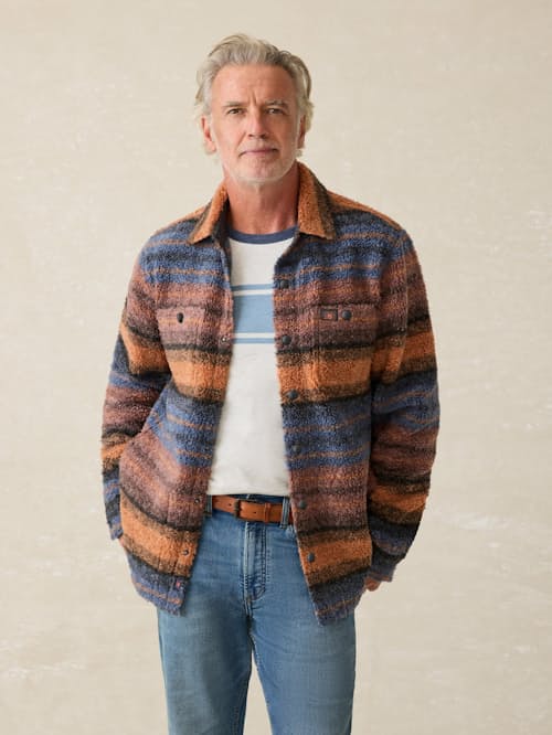 lifestyle image of Range Fleece Shirt Jacket