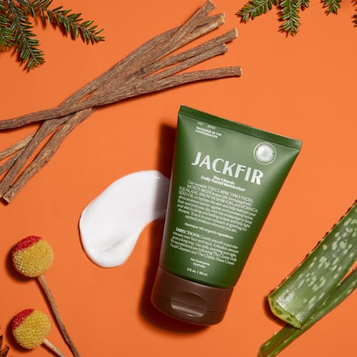 lifestyle image of The Classic Daily Facial Moisturizer