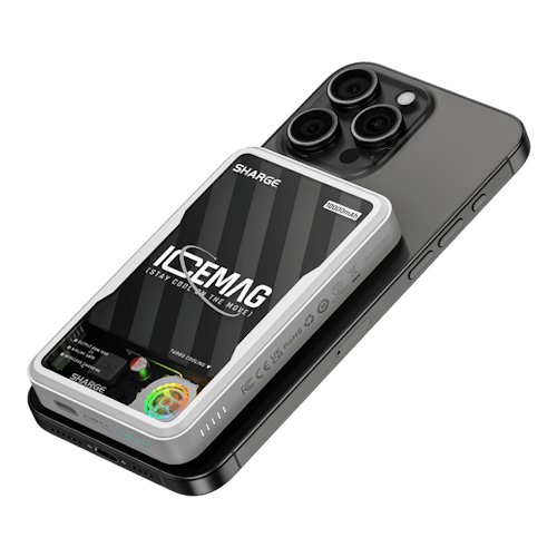 lifestyle image of Icemag Magnetic Power Bank