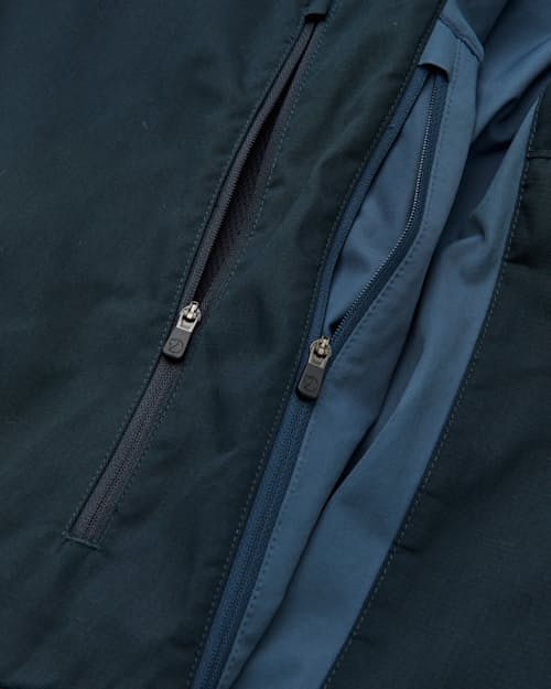 laydown detail image of Abisko Lite Trekking Jacket