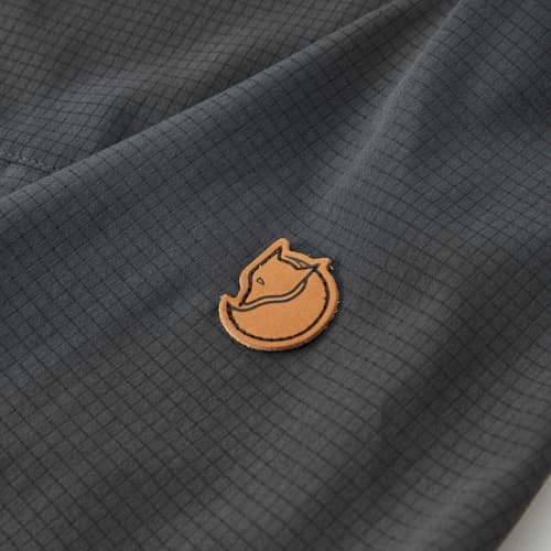 laydown detail image of Abisko Trekking Short Sleeve Shirt