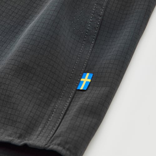 laydown detail image of Abisko Trekking Short Sleeve Shirt