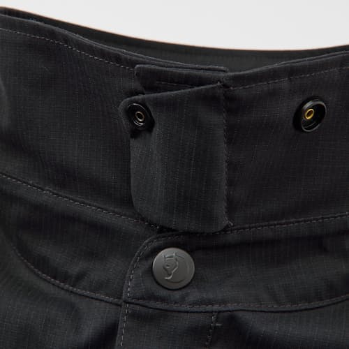 laydown detail image of Abisko Trail Shirt Long Sleeve Shirt