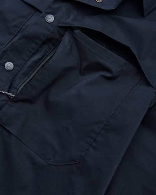 laydown detail image of Abisko Trail Shirt Long Sleeve Shirt