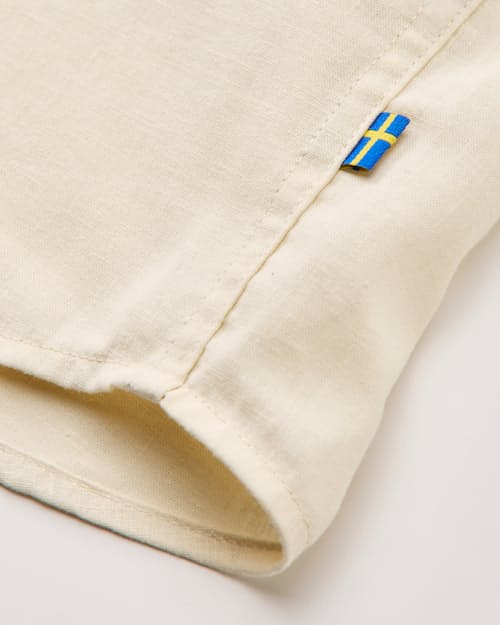laydown detail image of Ovik Travel Short Sleeve Shirt
