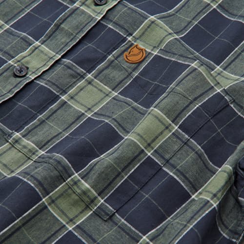 laydown detail image of Ovik Travel Short Sleeve Shirt