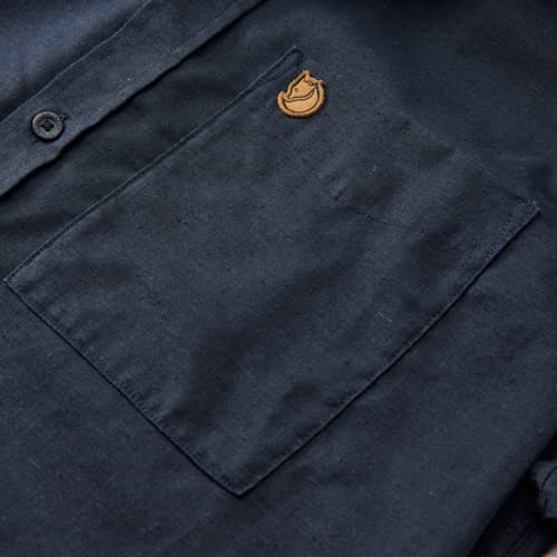 laydown detail image of Ovik Travel Short Sleeve Shirt