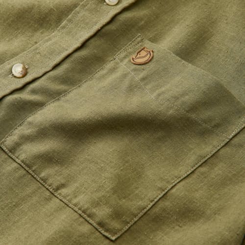 laydown detail image of Ovik Travel Short Sleeve Shirt