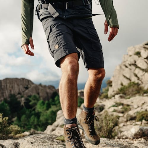 lifestyle image of Vidda Pro Lite Shorts