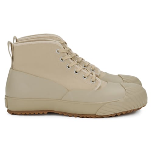 laydown image of Alweather RF Shoe