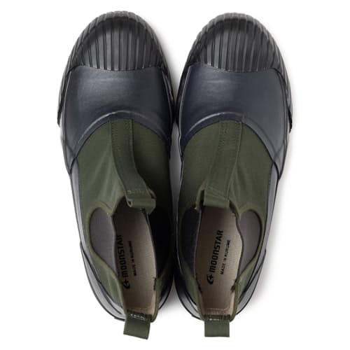 laydown image of Alweather Sidegoa Shoe