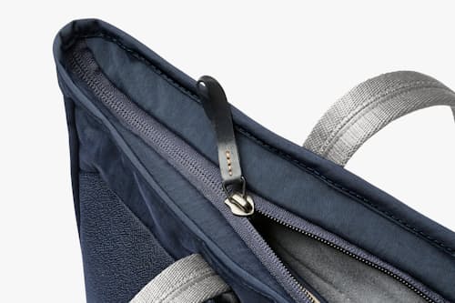laydown detail image of Tokyo Tote Bag - 15L
