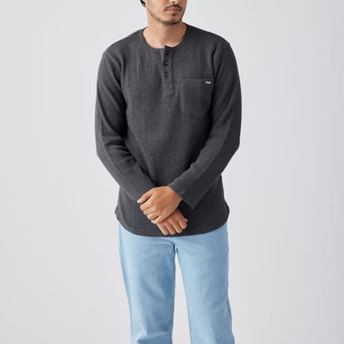 on model image of Sawpit Thermal Henley
