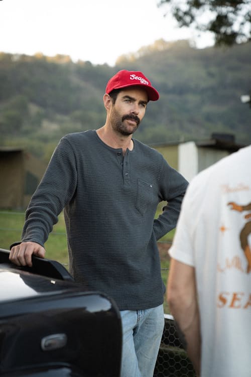 lifestyle image of Sawpit Thermal Henley