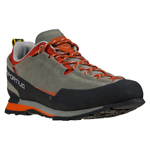 laydown image of Boulder X Approach Hiking Sneaker