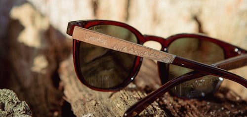 lifestyle image of Topo Smokey Bear Sunglasses