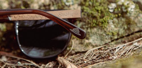 lifestyle image of Topo Smokey Bear Sunglasses