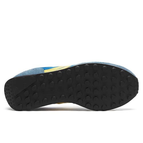 laydown image of Trainer 80 Premium Retro Sneaker