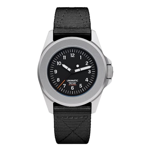 laydown image of UT4-GMT Watch