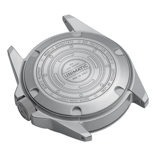 laydown image of UT4-GMT Watch