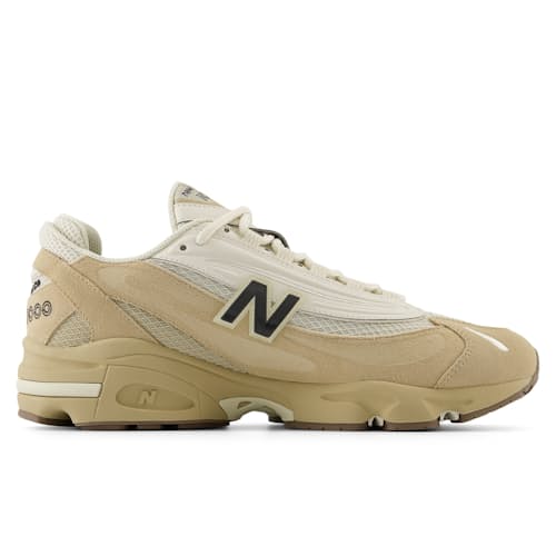 laydown image of 1000 Retro Sneaker