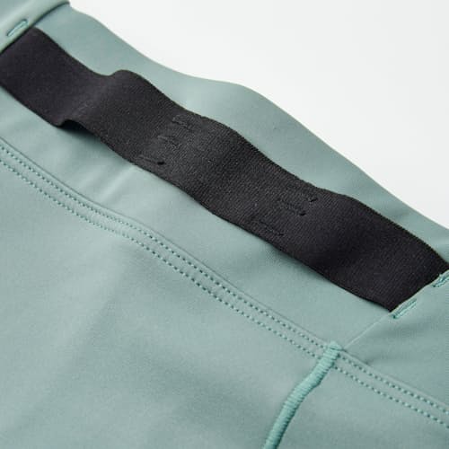 laydown detail image of FST Short Tights - 8"