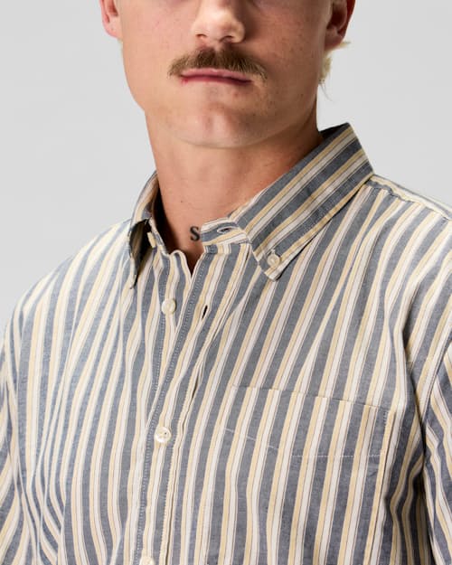 on model image of Short Sleeve Stretch Cotton Shirt