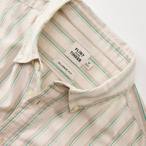 laydown detail image of Short Sleeve Stretch Cotton Shirt