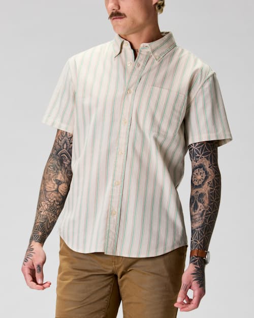 Keith is 6’0’’, 180 lbs, and wearing size M