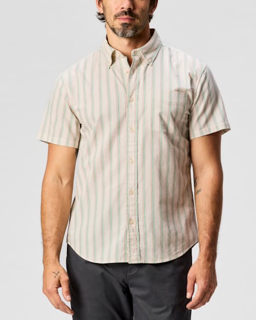 Tobias is 6'2", 175lbs, and wearing size M