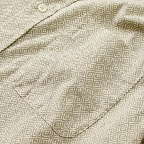 laydown detail image of Short Sleeve Stretch Cotton Shirt
