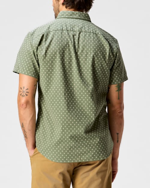 on model image of Short Sleeve Stretch Cotton Shirt