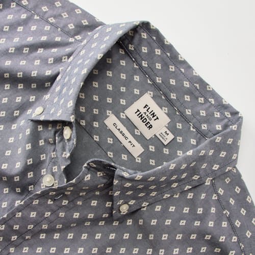 laydown detail image of Short Sleeve Stretch Cotton Shirt