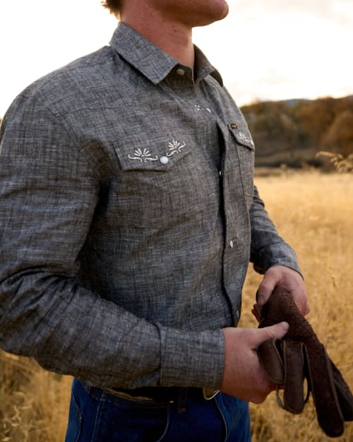 lifestyle image of Reagan Pearlsnap Long Sleeve Shirt