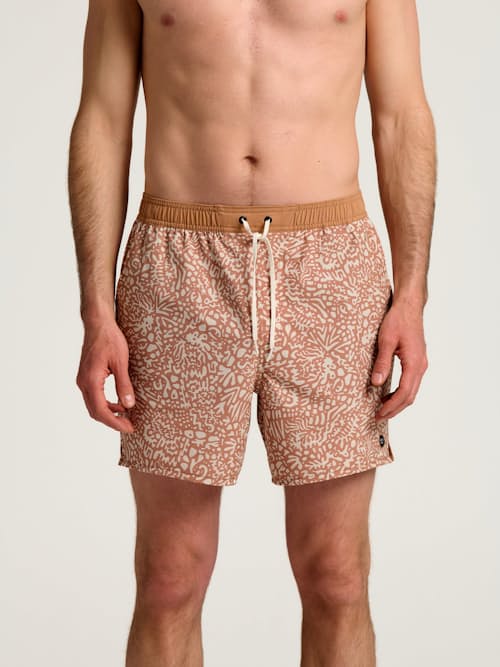 on model image of Palmera Elastic Swim Trunk - 6"