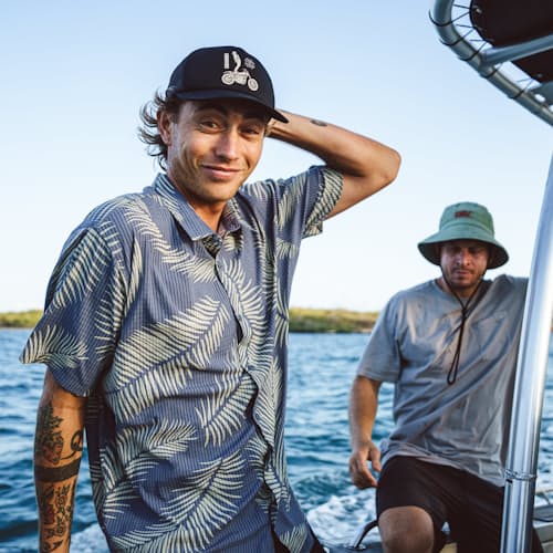 lifestyle image of Bless Up Lightweight Stretch Shirt